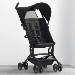 Jeep® Clutch Plus Travel Stroller With Reclining Seat
