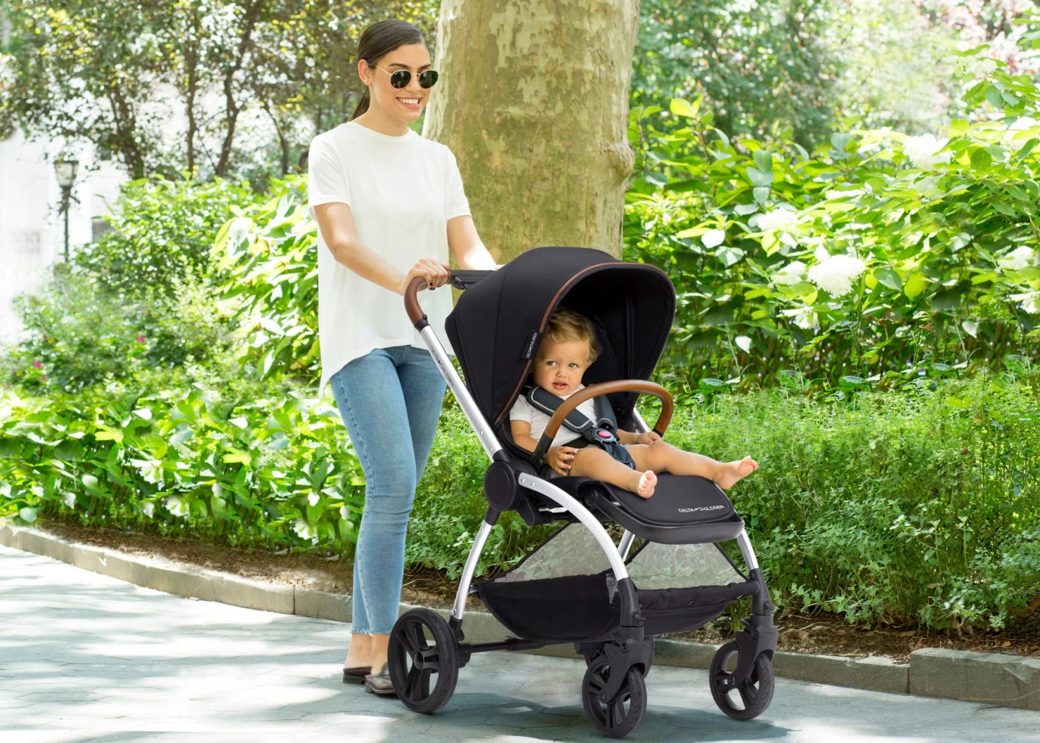 Delta Children Revolve Reversible Stroller Full-Size Strollers 17 Delta Children Revolve Reversible Stroller Full-Size Strollers