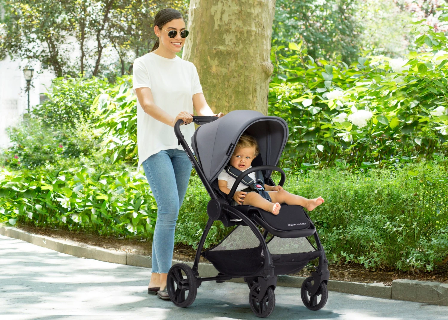Delta Children Revolve Reversible Stroller Full-Size Strollers 4 Delta Children Revolve Reversible Stroller Full-Size Strollers