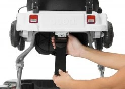 Jeep® Classic Wrangler 3-in-1 Grow With Me Walker
