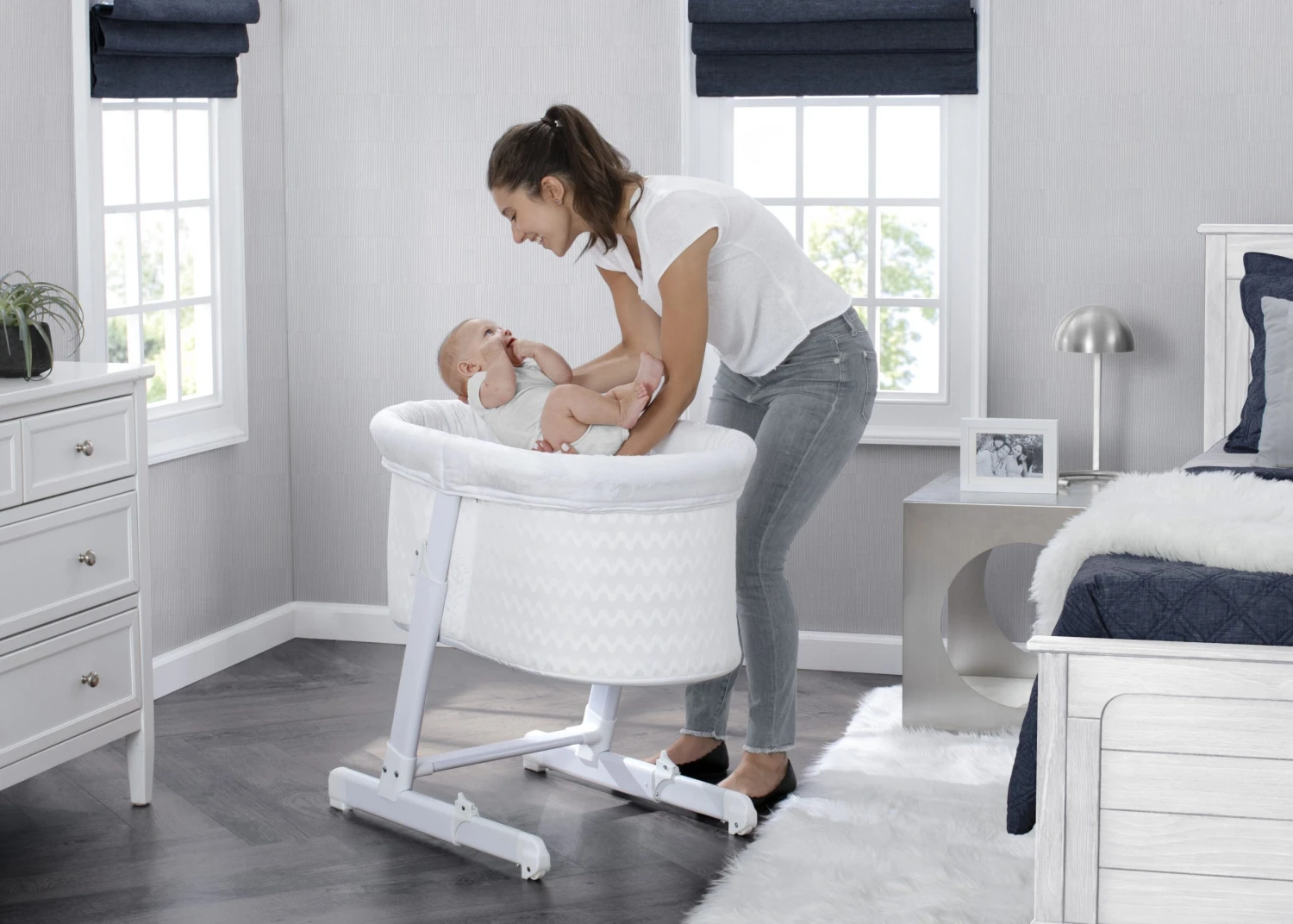 Bassinets Simmons Kids® Oval City Sleeper Bassinet 11 Bassinets Simmons Kids® Oval City Sleeper Bassinet