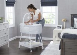 Delta Children Bassinets Sweet Slumber Bassinet