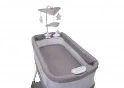 Simmons Kids Shooting Star Rocking Bassinet With Air Flow Mesh