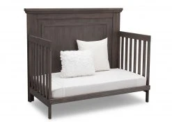 Simmons Kids Paloma 4-in-1 Convertible Crib