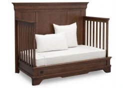 Simmons Kids Tivoli Crib 'N' More Baby Cribs