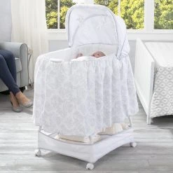 Beautyrest® Classic Silent Auto Gliding Bassinet 15 Beautyrest® Classic Silent Auto Gliding Bassinet