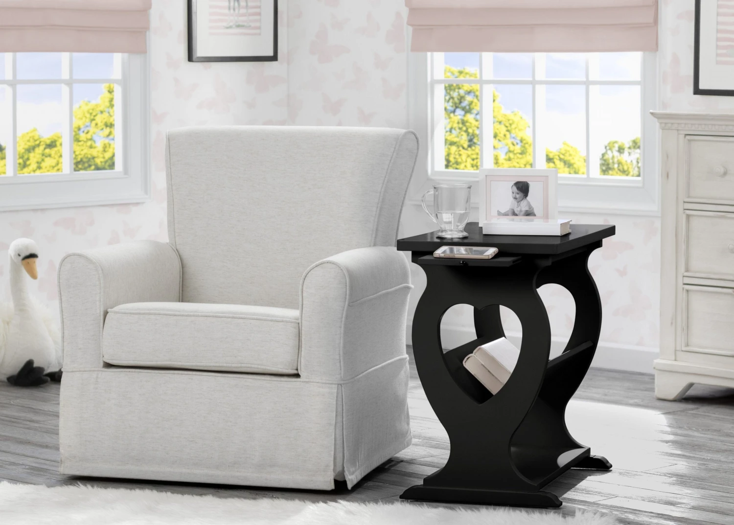 Delta Children Canton End Table/Side Table For The Nursery 11 Delta Children Canton End Table/Side Table For The Nursery