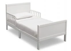 Delta Children Fancy Toddler Bed
