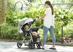 Jeep® Unlimited Reversible Handle Stroller