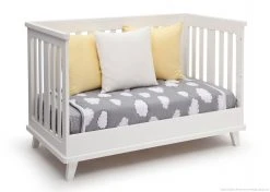 Delta Children Ava 3-in-1 Convertible Crib