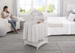 Simmons Kids® Silent Auto Gliding Deluxe Bassinet