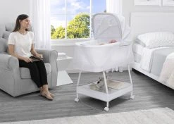 Simmons Kids Bassinets Silent Auto Gliding Elite Bassinet - Odyssey