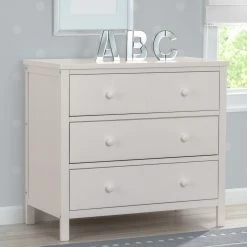 Delta Children Middleton 3 Drawer Dresser