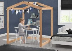 Delta Children Toys & Play Homestead Playhouse