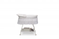 Delta Children Classic Breeze Bassinet
