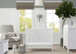Delta Children Baby Cribs Farmhouse Mini Baby Crib With 2.75-inch Mattress