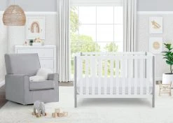 Delta Children Milo 3-in-1 Convertible Crib