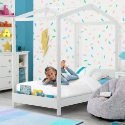 Delta Children Poppy House Twin Bed