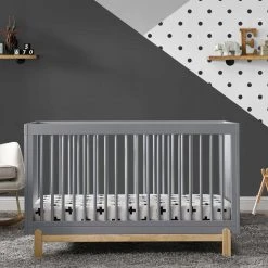 Delta Children What's New Poppy 4-in-1 Convertible Crib