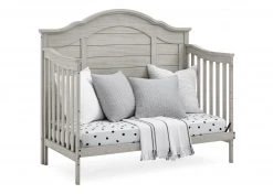 Simmons Kids What's New Asher 6-in-1 Convertible Crib