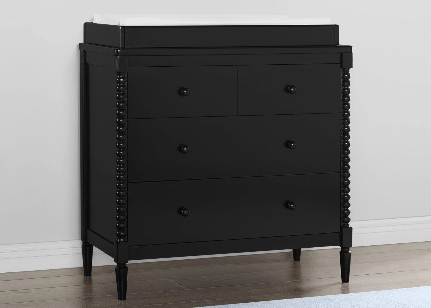 Delta Children Saint 4 Drawer Dresser With Changing Top Dressers & Changing Tables 4 Delta Children Saint 4 Drawer Dresser With Changing Top Dressers & Changing Tables